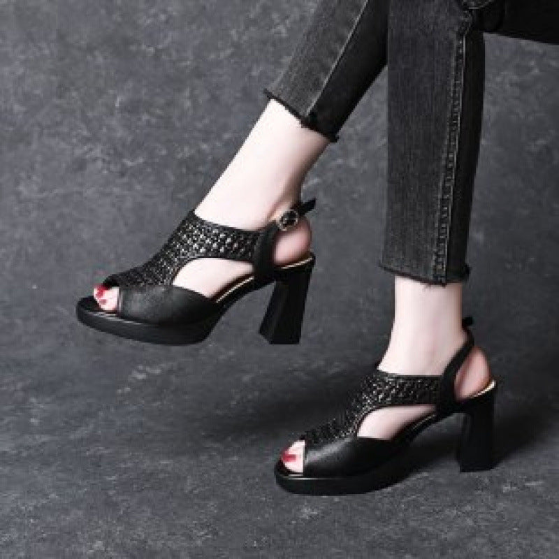 🔥【35-40】👡Sandale de vară noi 2025, cu toc plat, cu vârful deschis, cu talpă groasă și toc plat, cu gura de pește (înălțimea tocului 5/7 cm)