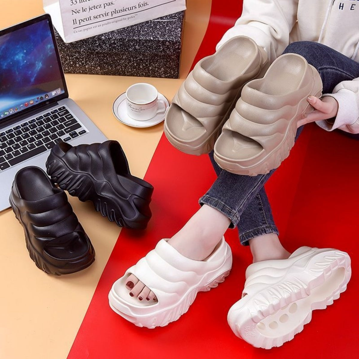 【36-41】2025 papuci noi de vară pentru femei, cu talpă groasă, cu tocuri cu pană, pentru purtarea exterioară, înălțirea și slăbirea pantofilor