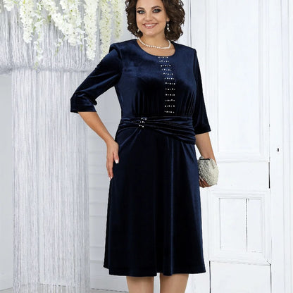 💥【SIZE:S-5XL】💥Rochie elegantă și sofisticată din țesătură de catifea luxoasă, cu ornamente de perle🌟