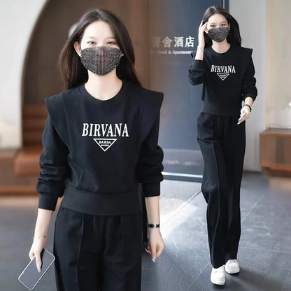 🔥 30% REDUCERE🔥Reducere la produse noi🔥【Touri + Pantaloni】Costumul sport din două piese la modă pentru femei